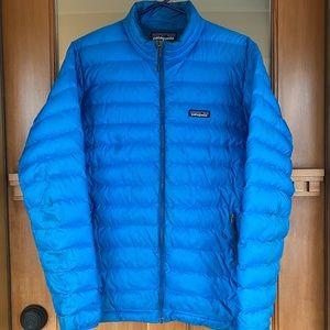 Patagonia Men’s Medium Down Jacket